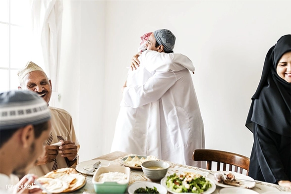 Meeting fellow believers
Social bonds in Islam
